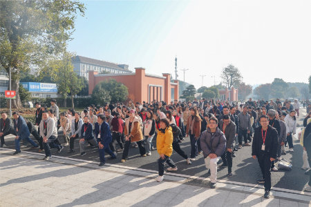 新宝GG「创造奇迹的游戏平台」